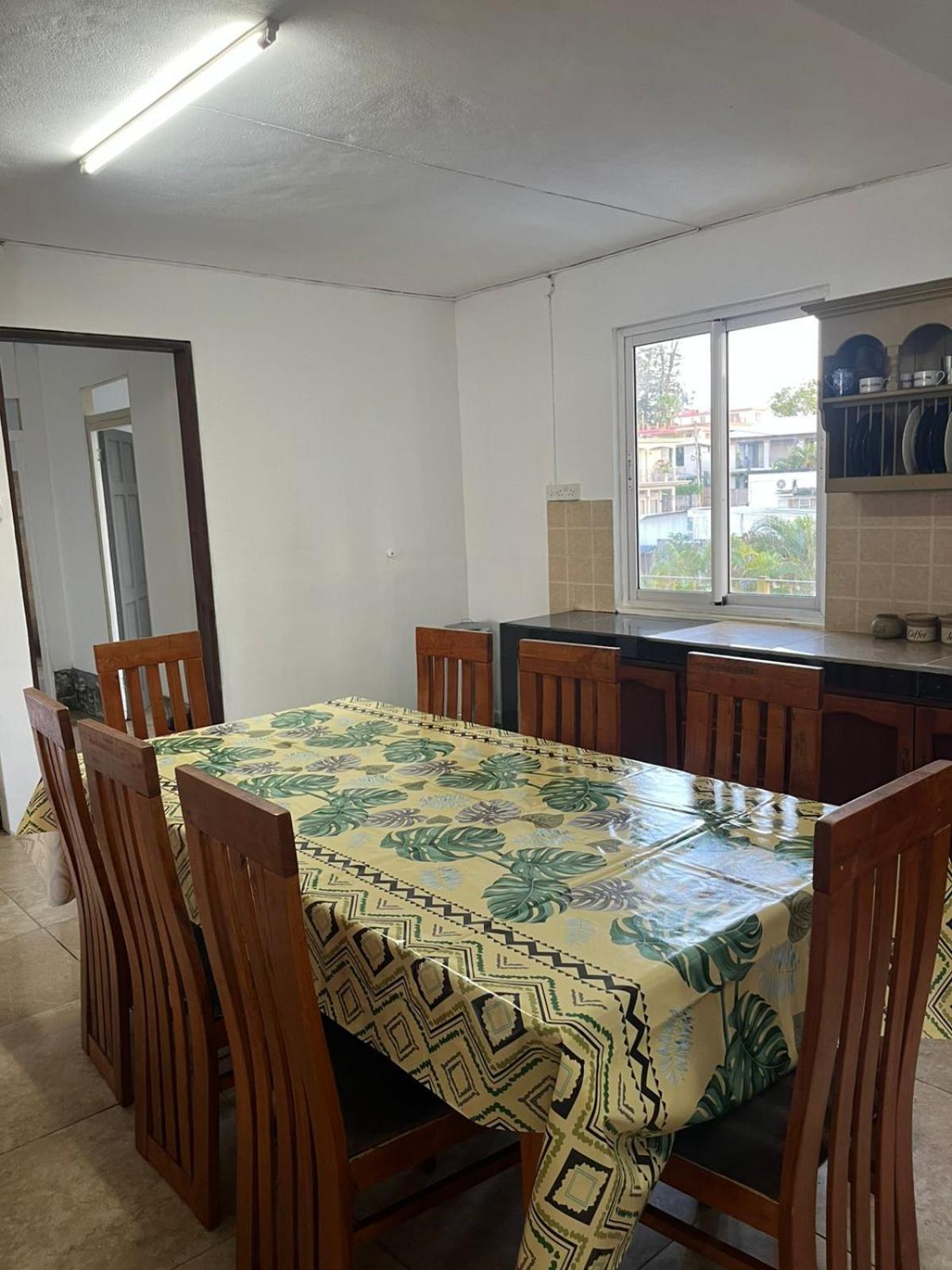 Lavish 4 Bedroom Apartment Curepipe Екстериор снимка